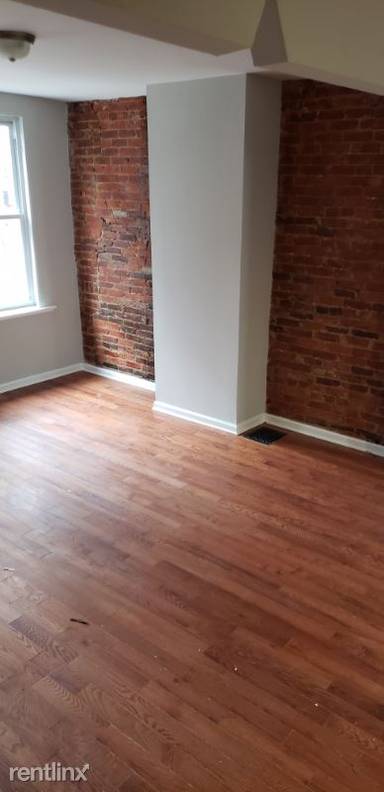 Main picture of 2606 Webster St