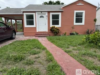 Main picture of 835 NW 65th St