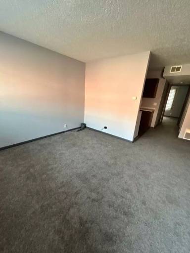 Main picture of 1207 B St