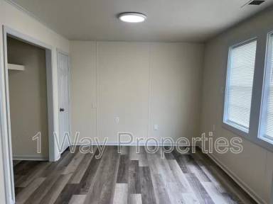 Main picture of 468 Westwood Dr