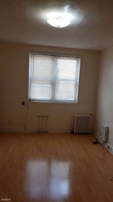 Main picture of 1732 Dahill Rd
