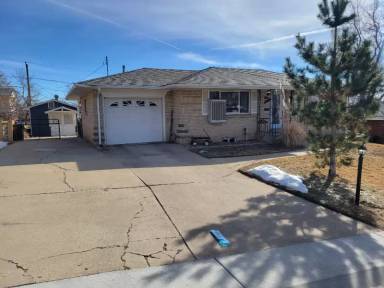 Main picture of 7132 Marshall St