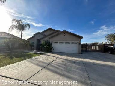 Main picture of 7001 Sparkler Way