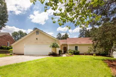 Main picture of 8507 Kirchenbaum Dr