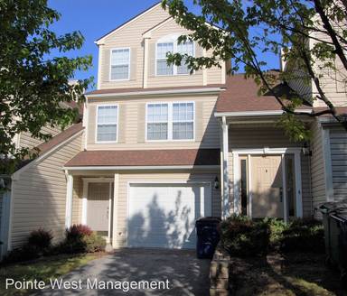 Main picture of 340 Huff Heritage Ln