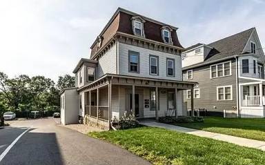 Main picture of 21 Riverside Sq