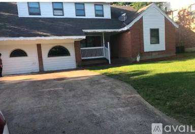 Main picture of 2435 Cliff Teen Ct