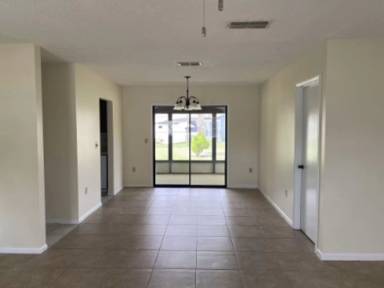 Main picture of 10210 SW 92nd Ter