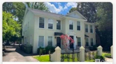 Main picture of 131 W Home Ave