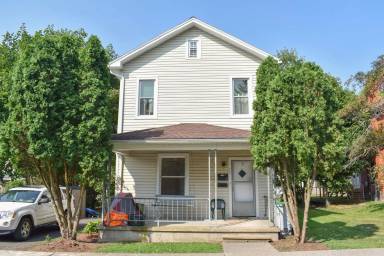 Main picture of 463 S Fairview St