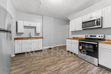 Main picture of 451 S Keystone Ave