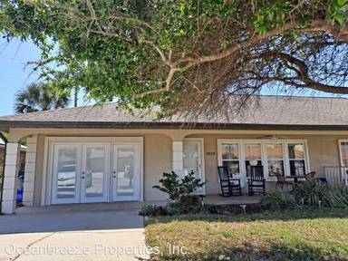 Main picture of 3832 Sandstone Ct