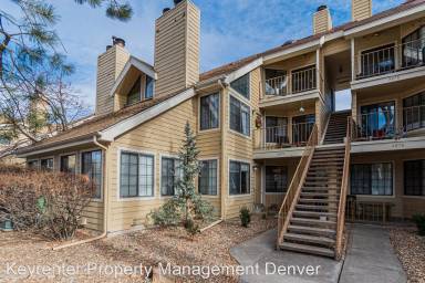 Main picture of 4878 E Kentucky Ave