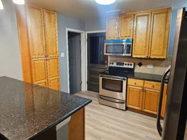Main picture of 3670 Kearney St