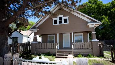 Main picture of 1308 S Emporia Ave