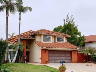 Main picture of 3106 Unicornio St