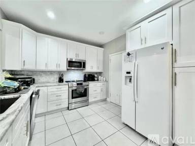 Main picture of 5445 NW 90th Ave