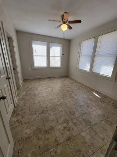 Main picture of 714 W Bow St