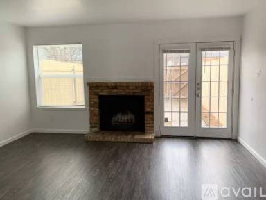 Main picture of 4004 Esters Rd