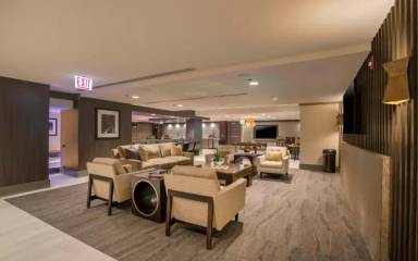 Main picture of 803 S Financial Pl