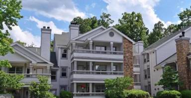 Main picture of 13070 Autumn Woods Way