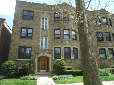 Main picture of 5909 N Artesian Ave