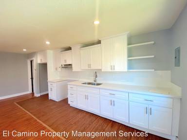 Main picture of 303 N Townsend Ave