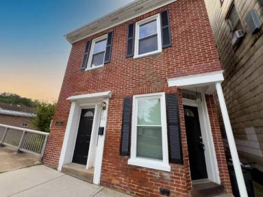 Main picture of 26 Water St