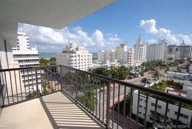 Main picture of 1800 Collins Ave