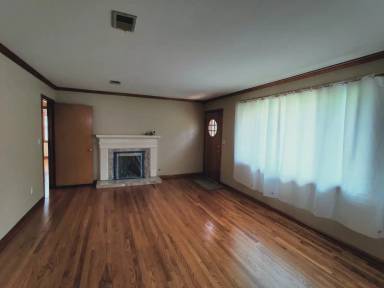 Main picture of 3911 Thackery Dr