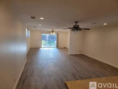 Main picture of 18820 Schoenborn St