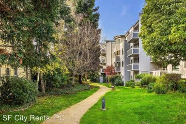 Main picture of 360 Guerrero St Condos