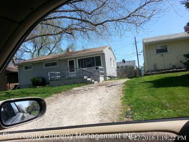 Main picture of 1423 Akron St