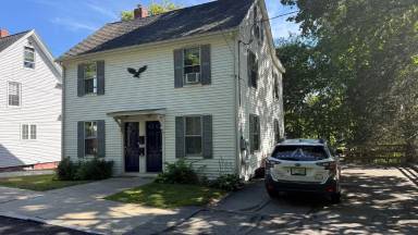 Main picture of 20 Ash St