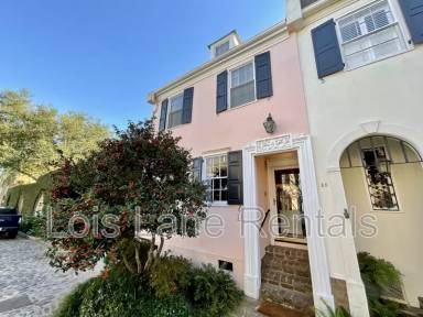 Main picture of 33 N Adgers Wharf