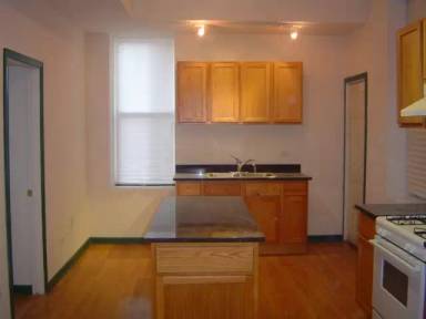 Main picture of 1131 W 18th St
