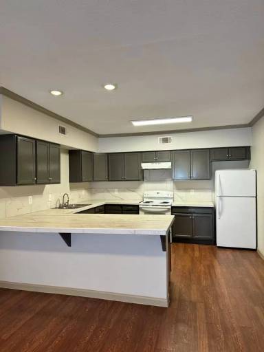 Main picture of Spanish Garden Apartments