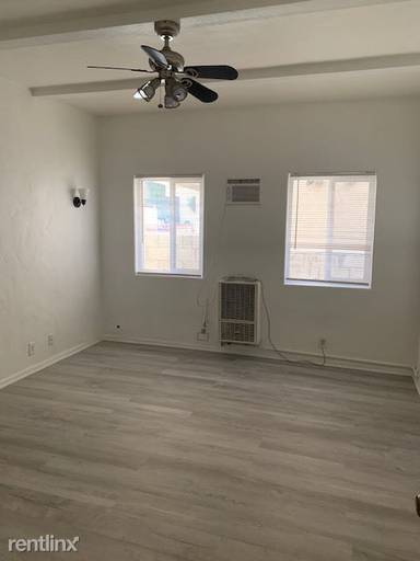 Main picture of 192 S Mountain View Ave