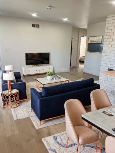 Main picture of 17082 Emerald Ln