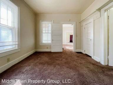 Main picture of 712 Spring St