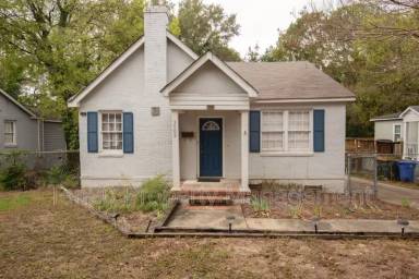 Main picture of 3909 Crestview Dr