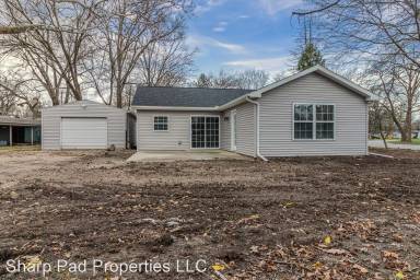 Main picture of 7 Meadow Ct