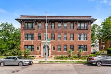 Main picture of 1575 Spring Pl NW