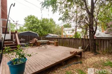 Main picture of 2238 Farrington Ave
