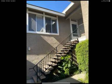 Main picture of 939 Newport Ave