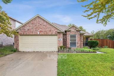 Main picture of 1105 Dove Dr