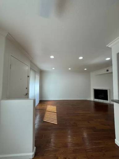 Main picture of 13002 Riverside Dr