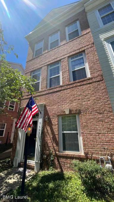 Main picture of 5607 Hartfield Ave