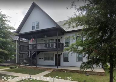 Main picture of 1005 Elmwood Dr