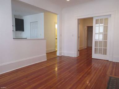 Main picture of 127 Saint Botolph St